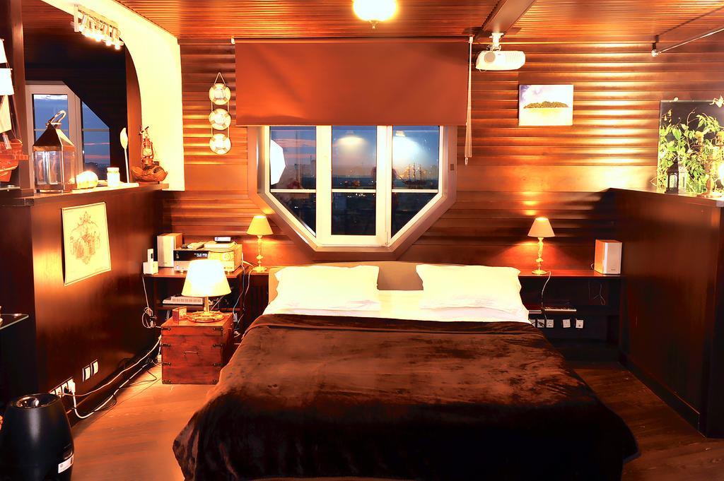 The Sky Loft Appartement Kiev Buitenkant foto