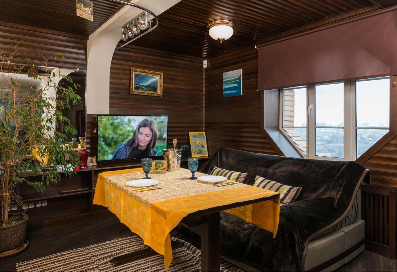 The Sky Loft Appartement Kiev Buitenkant foto