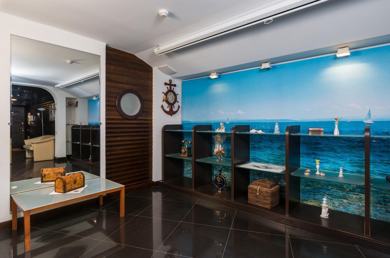 The Sky Loft Appartement Kiev Buitenkant foto